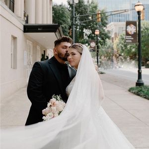 Meet your Posher, Alisa